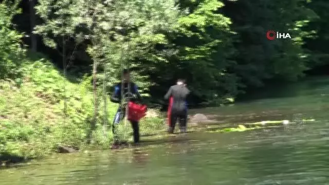 Son dakika haberleri! İtfaiye çevre kirliliğine dikkat çekti, su altında çöp topladı Son dakika haberleri! İtfaiye çevre kirliliğine dikkat çekti, su altında çöp topladı