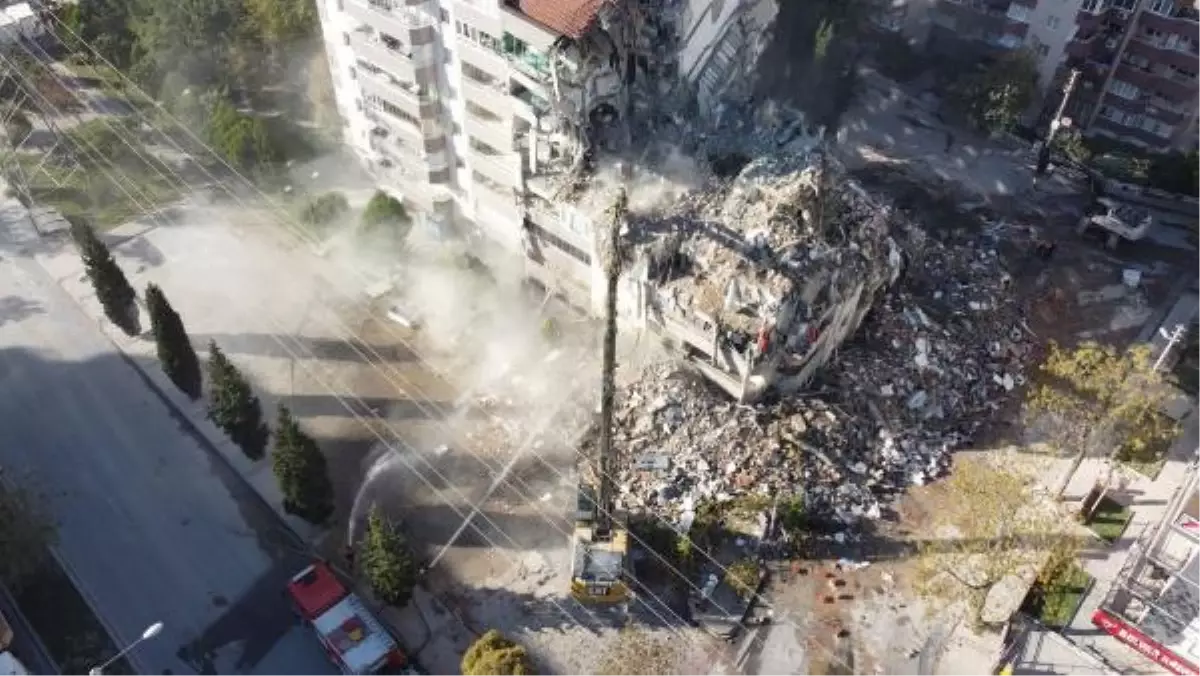 İzmir'deki depremde yıkılan Yılmaz Erbek Apartmanı iddianamesi kabul edildi