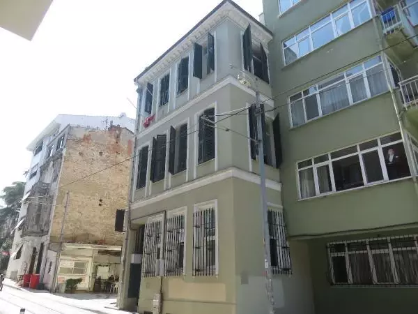 KADIKÖY'DE ŞEBNEM HEMŞİRENİN SIR ÖLÜMÜ KADIKÖY'DE ŞEBNEM HEMŞİRENİN SIR ÖLÜMÜ