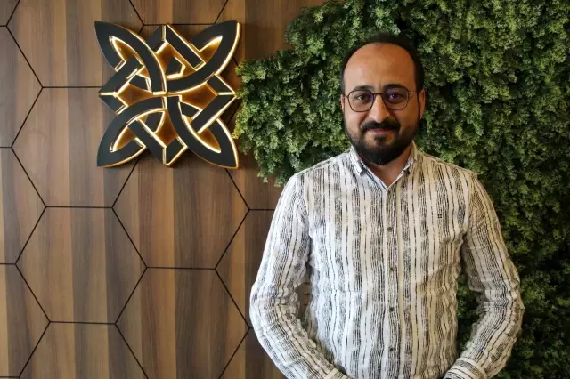 Kafe ve restoranlara vatandaşlar yoğun ilgi gösteriyor Kafe ve restoranlara vatandaşlar yoğun ilgi gösteriyor