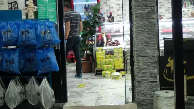 Kasap dükkanını böyle kurşun yağmuruna tuttu: 1 yaralı Kasap dükkanını böyle kurşun yağmuruna tuttu: 1 yaralı