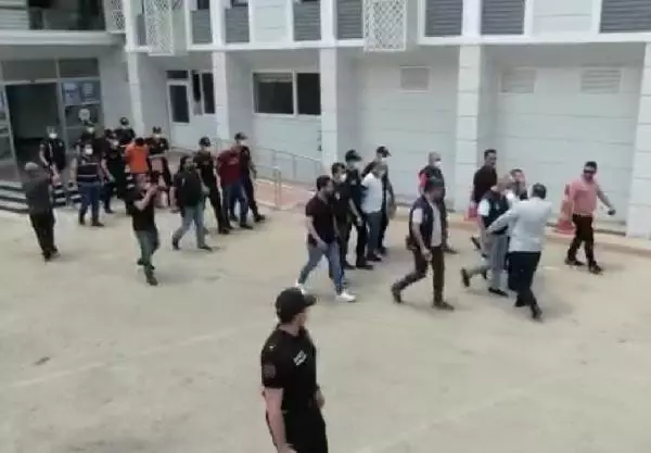 Kayıptı, toprağa gömülü cesedi bulundu; 4 tutuklama Kayıptı, toprağa gömülü cesedi bulundu; 4 tutuklama