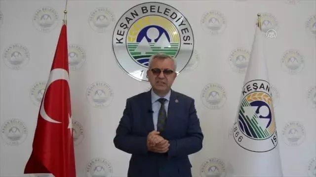 Keşan Belediye Başkanı Helvacıoğlu Saros Körfezi yüzeyinde müsilajın görülmediğini belirtti Keşan Belediye Başkanı Helvacıoğlu Saros Körfezi yüzeyinde müsilajın görülmediğini belirtti