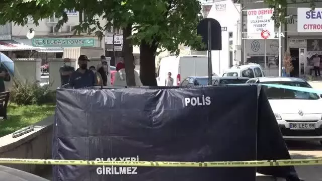 Kimsesiz adam ölü olarak bulundu Kimsesiz adam ölü olarak bulundu