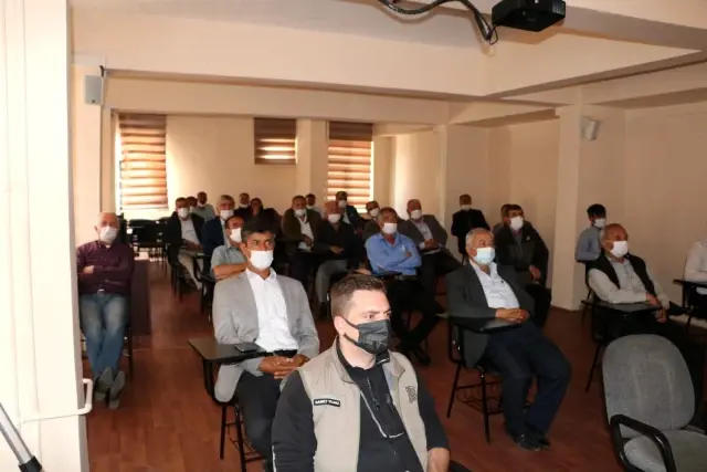 Kırıkkale'de jandarmadan vatandaşlara 'yaban hayatı' eğitimi Kırıkkale'de jandarmadan vatandaşlara 'yaban hayatı' eğitimi