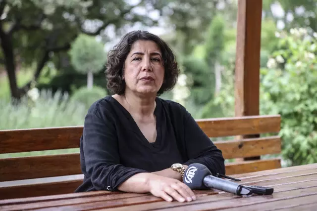 Kızı PKK tarafından kaçırılan Maide Töremiş Aktaş, Almanya'da sürdürdüğü evlat nöbetini anlattı Kızı PKK tarafından kaçırılan Maide Töremiş Aktaş, Almanya'da sürdürdüğü evlat nöbetini anlattı