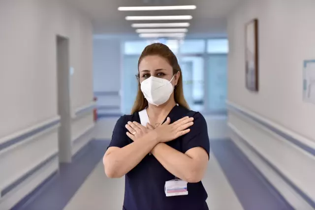 KOVİD-19 HASTALARI YAŞADIKLARINI ANLATIYOR - 'Bu geceyi de atlatır mıyım?' dediğim gecelerim oldu' KOVİD-19 HASTALARI YAŞADIKLARINI ANLATIYOR - 'Bu geceyi de atlatır mıyım?' dediğim gecelerim oldu'
