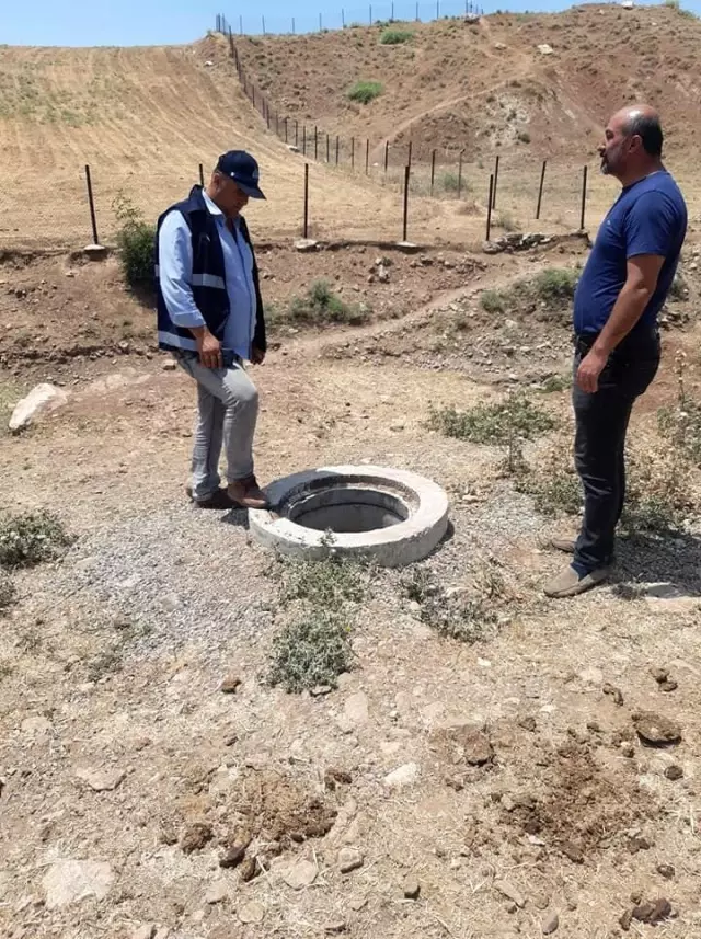Kozluk'ta hırsızların yeni hedefi rögar kapakları oldu Kozluk'ta hırsızların yeni hedefi rögar kapakları oldu