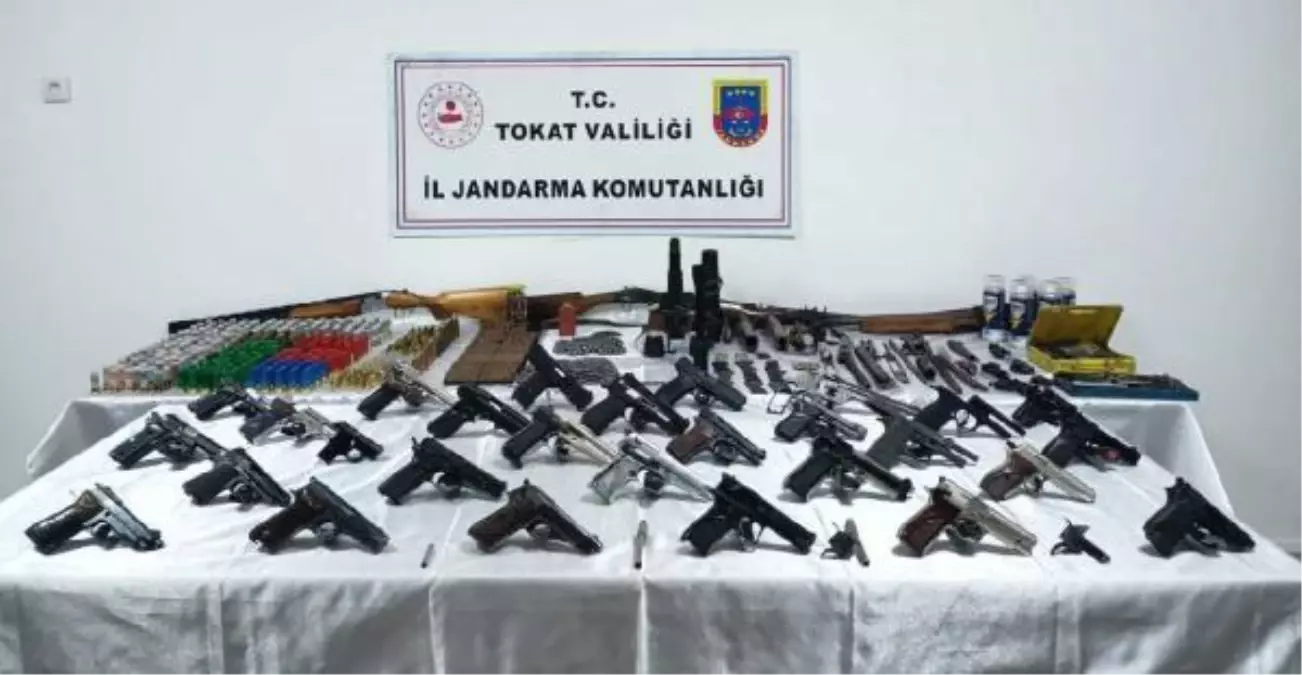 Kurusıkıları tabancaya çeviren şüpheliye gözaltı