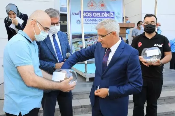 MALATYA'DA 678 DEPREM KONUTUNUN ANAHTAR TESLİMİ YAPILDI MALATYA'DA 678 DEPREM KONUTUNUN ANAHTAR TESLİMİ YAPILDI