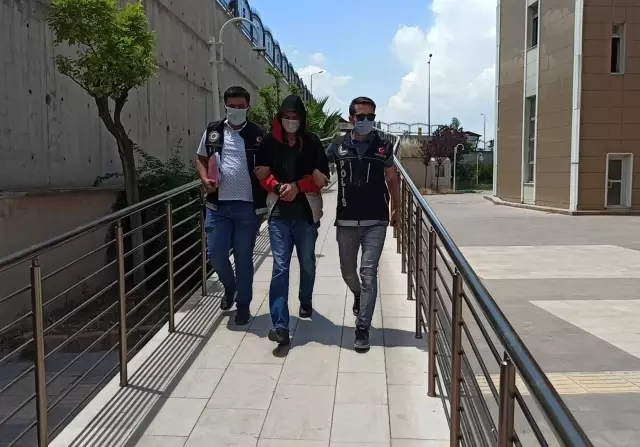 Valizinde 12 kilo 300 gram sentetik uyuşturucu bulunan şüpheli tutuklandı Valizinde 12 kilo 300 gram sentetik uyuşturucu bulunan şüpheli tutuklandı