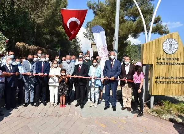 MARMARİS'İN 5 YILDIZLI HALK PLAJI BAKAN YARDIMCISI ALPARSLAN TARAFINDAN AÇILDI MARMARİS'İN 5 YILDIZLI HALK PLAJI BAKAN YARDIMCISI ALPARSLAN TARAFINDAN AÇILDI