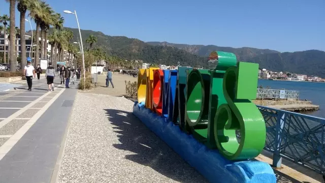 Marmaris'te haftalık ev kirası ile Anadolu'da arsa alınır hale geldi Marmaris'te haftalık ev kirası ile Anadolu'da arsa alınır hale geldi