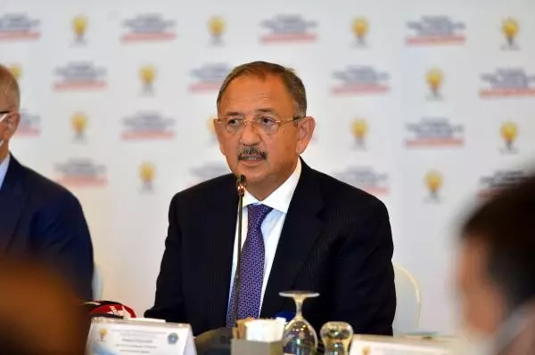 MEHMET ÖZHASEKİ: GECE GÜNDÜZ ÇALIŞIP ÜRETECEĞİZ MEHMET ÖZHASEKİ: GECE GÜNDÜZ ÇALIŞIP ÜRETECEĞİZ