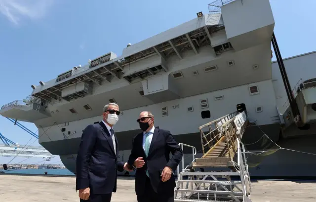 Milli Savunma Bakanı Akar, Libya ziyareti öncesinde İtalya'nın Sicilya Adası'na geçerek İngiltere Savunma Bakanı Wallace ve İtalya Savunma Bakanı... Milli Savunma Bakanı Akar, Libya ziyareti öncesinde İtalya'nın Sicilya Adası'na geçerek İngiltere Savunma Bakanı Wallace ve İtalya Savunma Bakanı...