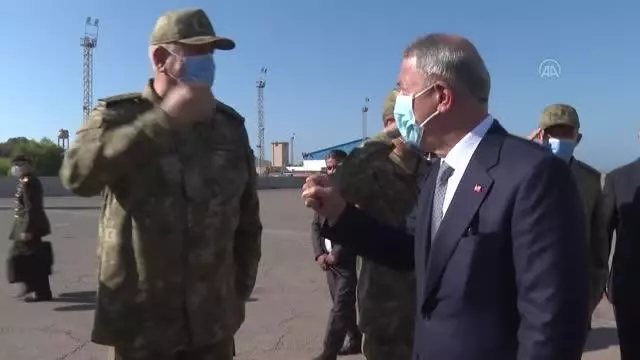 Milli Savunma Bakanı Hulusi Akar, Libya'ya geldi Milli Savunma Bakanı Hulusi Akar, Libya'ya geldi