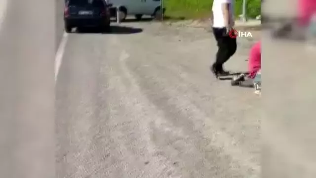Motosikletli sürücü iş kamyonu ile çarpıştı: 2 ağır yaralı Motosikletli sürücü iş kamyonu ile çarpıştı: 2 ağır yaralı