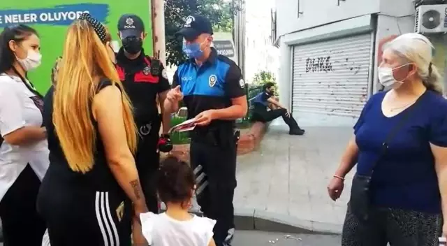 Okmeydanı'nda asayiş uygulamasında aranan 3 şüpheli yakalandı Okmeydanı'nda asayiş uygulamasında aranan 3 şüpheli yakalandı