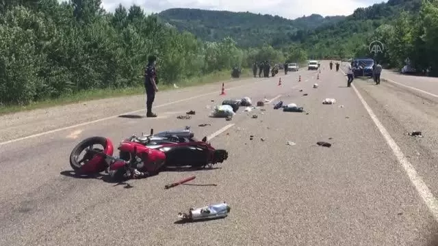 Otomobille çarpışan motosikletin sürücüsü yaralandı Otomobille çarpışan motosikletin sürücüsü yaralandı