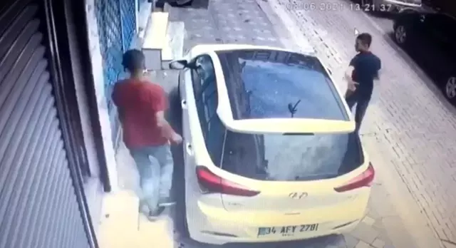 Zeytinburnu'ndaki soğukkanlı hırsız kamerada Zeytinburnu'ndaki soğukkanlı hırsız kamerada