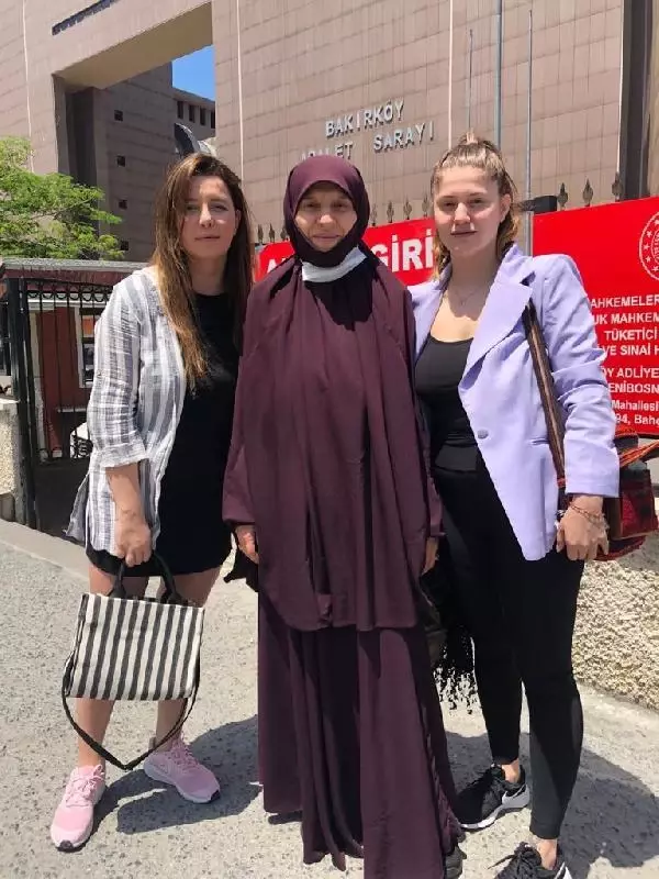 PARK TARTIŞMASINDA 'TEHDİT' DAVASINDA 360 LİRA PARA CEZASI PARK TARTIŞMASINDA 'TEHDİT' DAVASINDA 360 LİRA PARA CEZASI