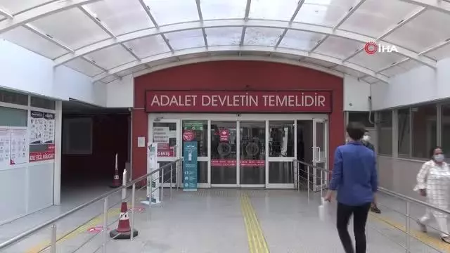 PKK propagandası şüphelisi 3 kişi adliyeye sevk edildi PKK propagandası şüphelisi 3 kişi adliyeye sevk edildi
