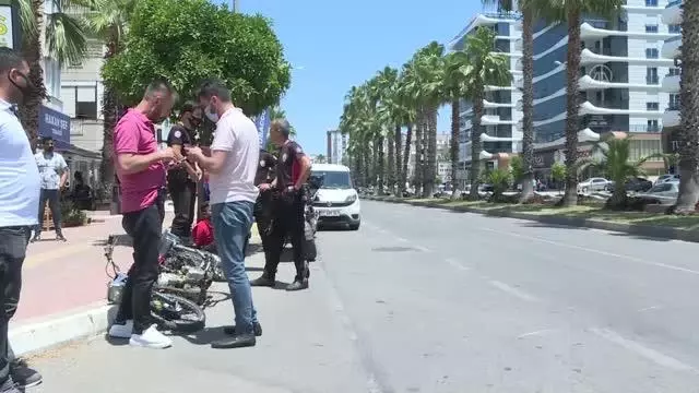 Son dakika haber | Polisten kaçan hırsızlık şüphelisi kaza yapınca yakalandı Son dakika haber | Polisten kaçan hırsızlık şüphelisi kaza yapınca yakalandı