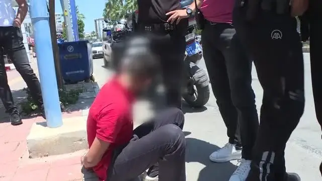 Son dakika haber | Polisten kaçan hırsızlık şüphelisi kaza yapınca yakalandı Son dakika haber | Polisten kaçan hırsızlık şüphelisi kaza yapınca yakalandı