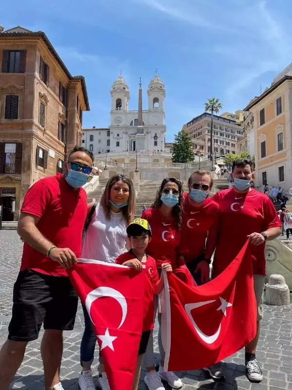 SPOR Roma'da 'Türkiye' tezahüratları - 2 SPOR Roma'da 'Türkiye' tezahüratları - 2