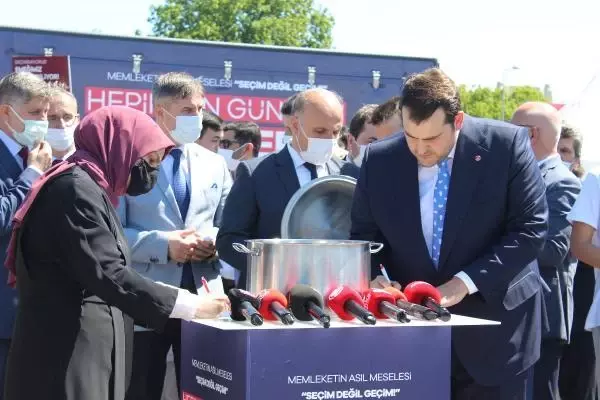 SAADET PARTİSİ GEÇİM İTTİFAKI'NI BAŞLATTI SAADET PARTİSİ GEÇİM İTTİFAKI'NI BAŞLATTI