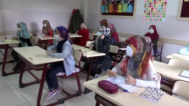 Şahinbey'de kurslar yeniden açıldı Şahinbey'de kurslar yeniden açıldı