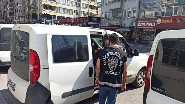 Sahte polis ve savcılardan 1 milyon 300 bin liralık vurgun Sahte polis ve savcılardan 1 milyon 300 bin liralık vurgun