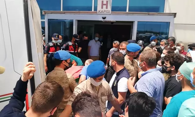 Samsun'da 3 kişinin öldüğü arkadaş kavgasına ilişkin bir kişi tutuklandı Samsun'da 3 kişinin öldüğü arkadaş kavgasına ilişkin bir kişi tutuklandı