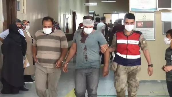 Son dakika haber | ŞANLIURFA'DA 1 KİŞİNİN ÖLDÜĞÜ KAVGADA 8 GÖZALTI Son dakika haber | ŞANLIURFA'DA 1 KİŞİNİN ÖLDÜĞÜ KAVGADA 8 GÖZALTI