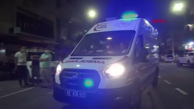ŞANLIURFA'DA POLİSLERE ATEŞ AÇILDI 2 YARALI ŞANLIURFA'DA POLİSLERE ATEŞ AÇILDI 2 YARALI