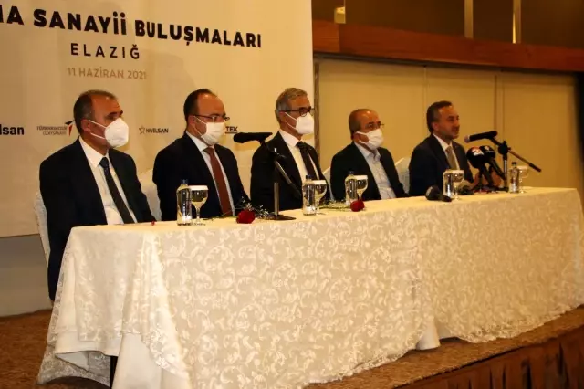 Savunma Sanayi Başkanı Demir: 'Bugün savunma sanayi ciromuz 10 milyar dolarları aştı' Savunma Sanayi Başkanı Demir: 'Bugün savunma sanayi ciromuz 10 milyar dolarları aştı'