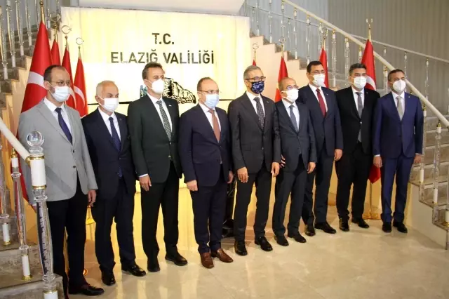 Cumhurbaşkanlığı Savunma Sanayii Başkanı Demir, Elazığ Valiliğini ziyaret etti Cumhurbaşkanlığı Savunma Sanayii Başkanı Demir, Elazığ Valiliğini ziyaret etti