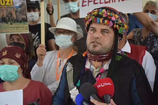 SEFERİHİSAR'DA KÖYLÜLERDEN JES EYLEMİ SEFERİHİSAR'DA KÖYLÜLERDEN JES EYLEMİ