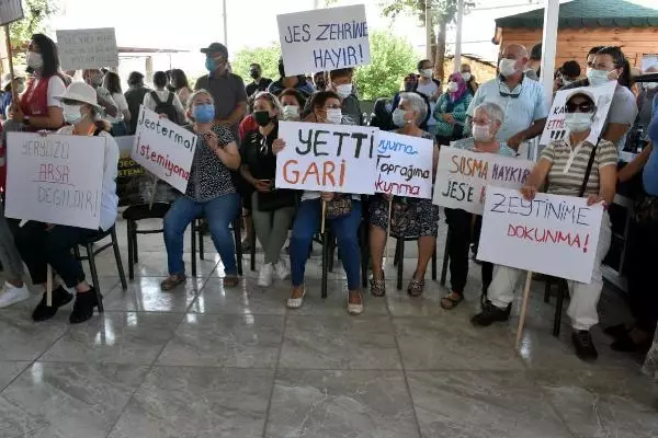 SEFERİHİSAR'DA KÖYLÜLERDEN JES EYLEMİ SEFERİHİSAR'DA KÖYLÜLERDEN JES EYLEMİ