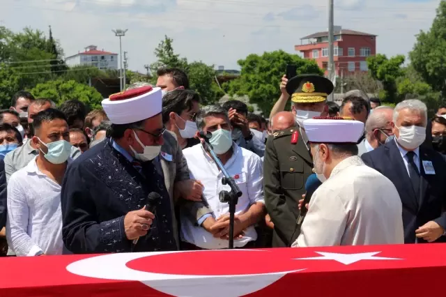 Son dakika haber: Şehit Piyade Er Rıdvan Sağdıç son yolculuğuna uğurlandı Son dakika haber: Şehit Piyade Er Rıdvan Sağdıç son yolculuğuna uğurlandı