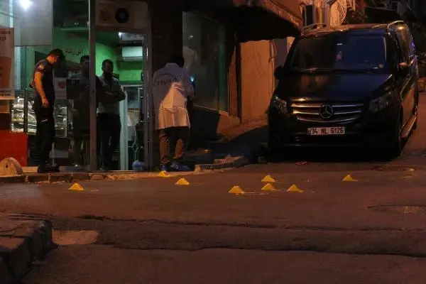 Son dakika haberleri! Şişli'de kavga ettikleri kişilere kurşun yağdırdılar; kızını parka götüren baba öldü Son dakika haberleri! Şişli'de kavga ettikleri kişilere kurşun yağdırdılar; kızını parka götüren baba öldü