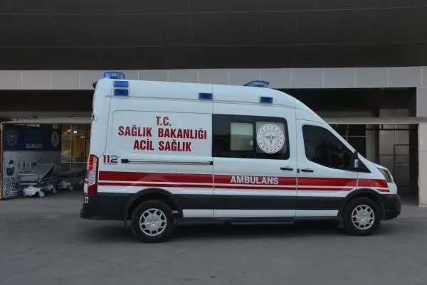 DÜŞTÜĞÜ SULAMA KANALINDAN KURTARILAN KİŞİ, YOĞUN BAKIMDA TEDAVİYE ALINDI DÜŞTÜĞÜ SULAMA KANALINDAN KURTARILAN KİŞİ, YOĞUN BAKIMDA TEDAVİYE ALINDI