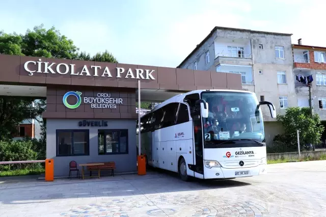 Tatilcilerin Ordu'daki uğrak noktası: 'Çikolata Kafe' Tatilcilerin Ordu'daki uğrak noktası: 'Çikolata Kafe'