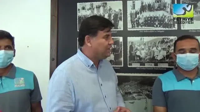 Temizlik işçilerinin iki ayrı yerde bulduğu paralar sahiplerine teslim edildi Temizlik işçilerinin iki ayrı yerde bulduğu paralar sahiplerine teslim edildi