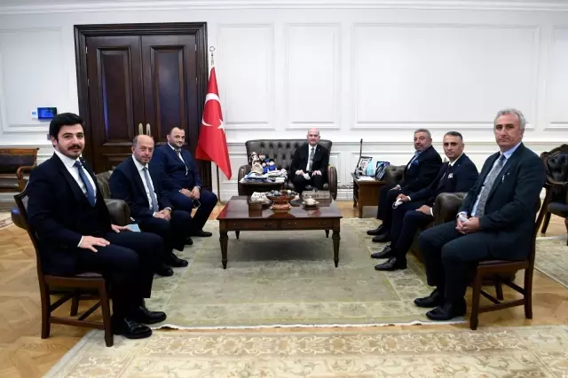 Trabzon Dernekleri Federasyonu'ndan Ankara ziyareti Trabzon Dernekleri Federasyonu'ndan Ankara ziyareti