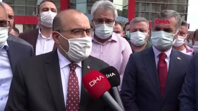 Son dakika haberi! TRABZON YOMRA BELEDİYE BAŞKANI MUSTAFA BIYIK'A SİLAHLI SALDIRI KAMERADA Son dakika haberi! TRABZON YOMRA BELEDİYE BAŞKANI MUSTAFA BIYIK'A SİLAHLI SALDIRI KAMERADA