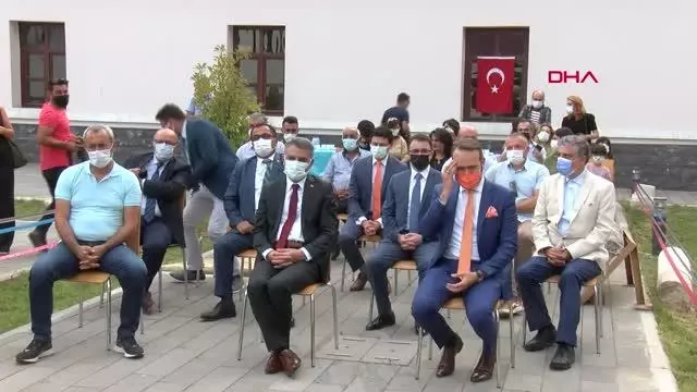 TUNCELİ HOLLANDA BÜYÜKELÇİLİĞİ, ÇOBANLIK YAPARAK TİLBURG ÜNİVERSİTESİ'NE HAZIRLANAN MAHİR İÇİN DEVREDE TUNCELİ HOLLANDA BÜYÜKELÇİLİĞİ, ÇOBANLIK YAPARAK TİLBURG ÜNİVERSİTESİ'NE HAZIRLANAN MAHİR İÇİN DEVREDE