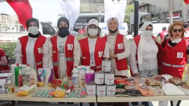 Türk Kızılay'ın 153. kuruluş yıl dönümü kutlandı Türk Kızılay'ın 153. kuruluş yıl dönümü kutlandı