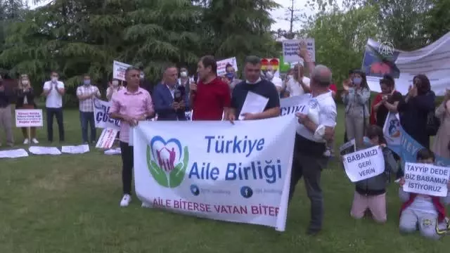 Türkiye Aile Birliğince İstanbul'dan Ankara'ya düzenlenen 'adalet yürüyüşü' sona erdi Türkiye Aile Birliğince İstanbul'dan Ankara'ya düzenlenen 'adalet yürüyüşü' sona erdi