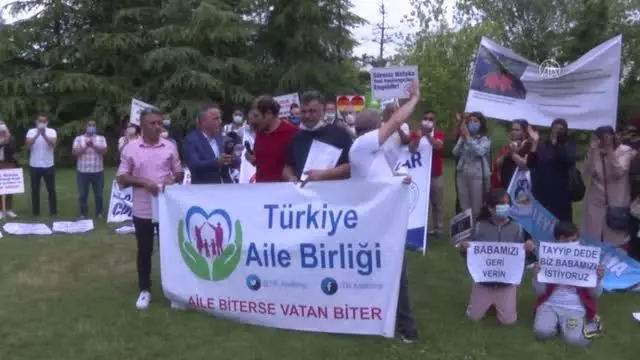 Türkiye Aile Birliğince İstanbul'dan Ankara'ya düzenlenen 'adalet yürüyüşü' sona erdi Türkiye Aile Birliğince İstanbul'dan Ankara'ya düzenlenen 'adalet yürüyüşü' sona erdi